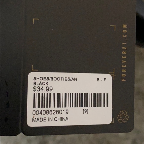 Heel boots - Picture 5 of 5